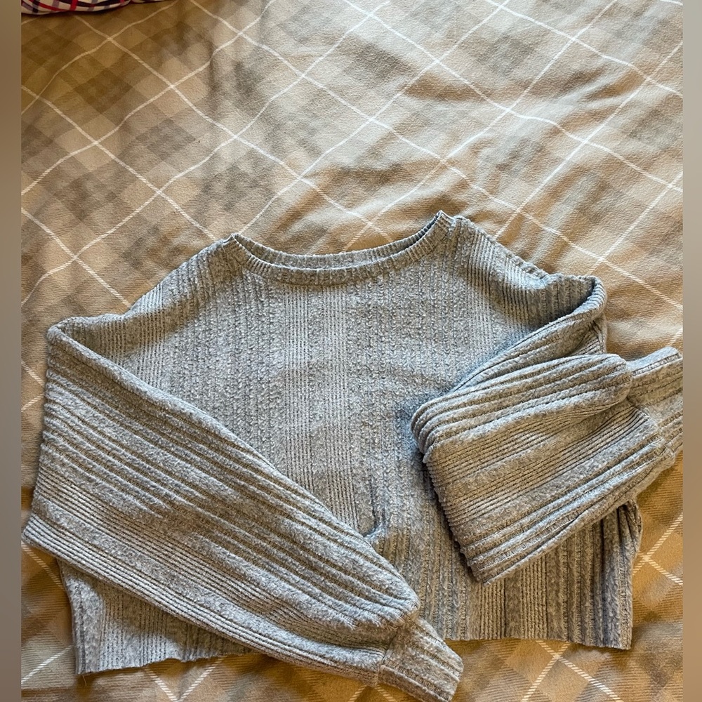 Gray cropped sweater